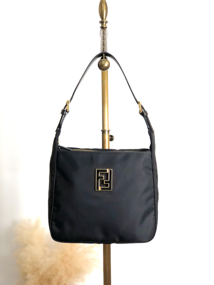 FENDI Logo Shoulder bag Black Vintage 4xxsjx