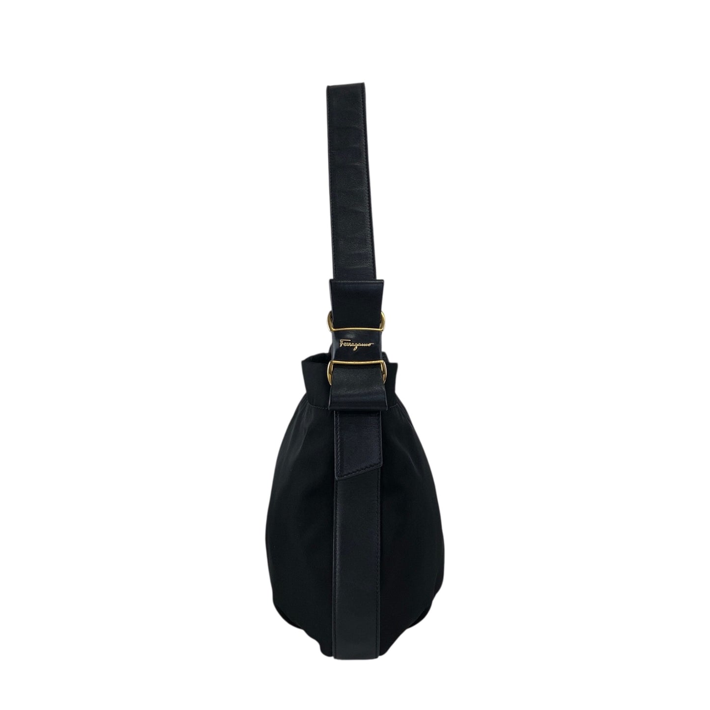 Salvatore Ferragamo Vala Shoulder bag Black Vintage phtug7