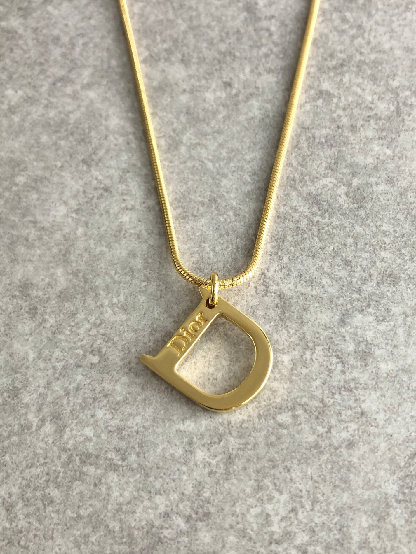 Christian Dior D Motif Necklace Gold Vintage ndfvy4