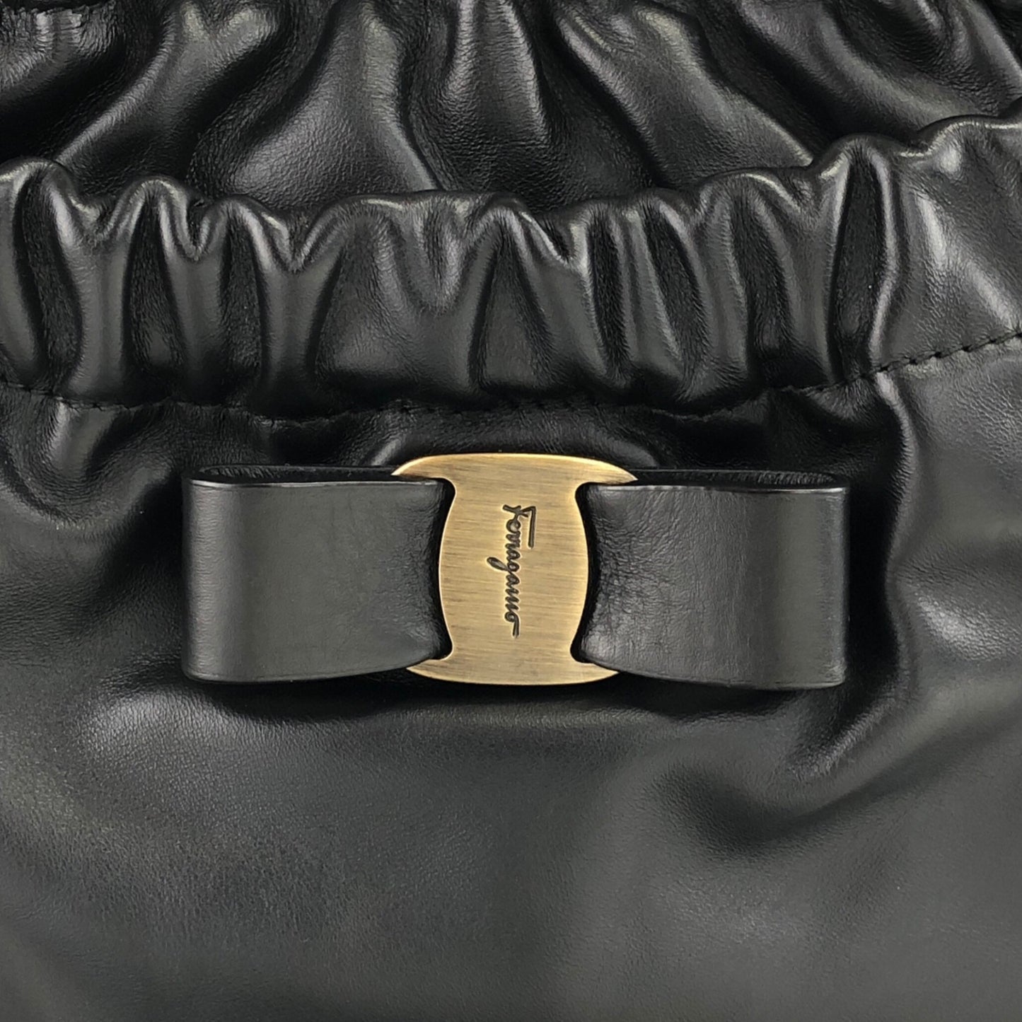 Salvatore Ferragamo Vala 兩用包 手提包 肩背包 黑色 復古 ax3kha