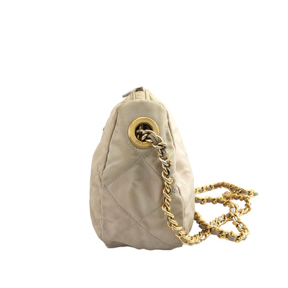 PRADA Triangle Logo  Nylon Chain Shoulder bag Beige Vintage eyiyyt