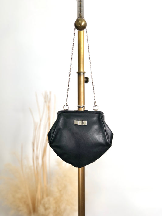 Salvatore Ferragamo Vala Metal Clasp Chain Shoulder bag Black Vintage yntg52