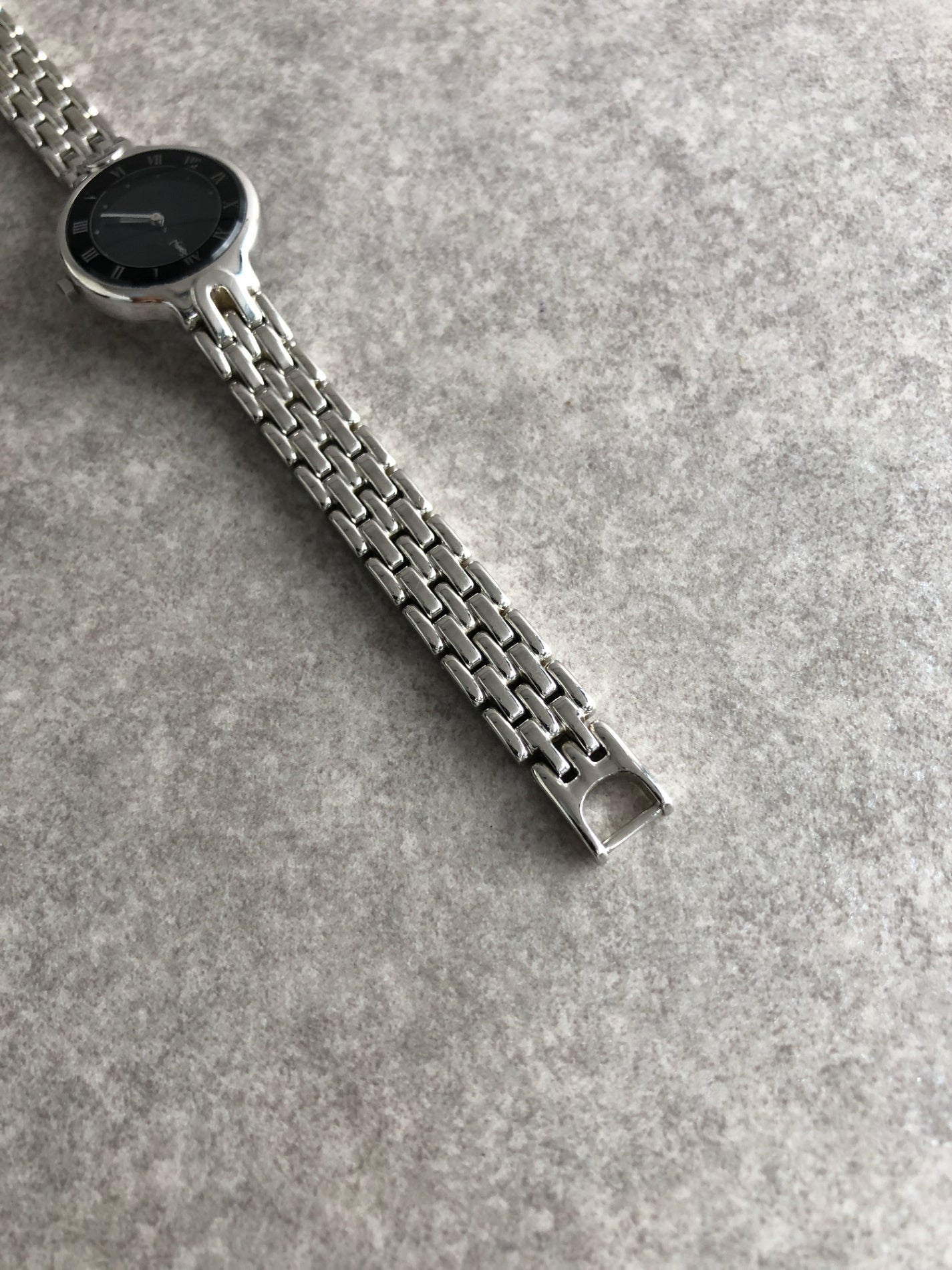 Yves Saint Laurent YSL Logo Quartz Watch Silver 2823-288458