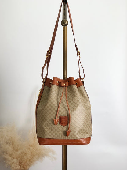 CELINE Macadam Blason Drawstring Shoulder bag Beige Vintage p4favs