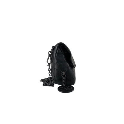 Bottega Veneta Intrecciato Chain Shoulder bag Black Vintage kgc2x6