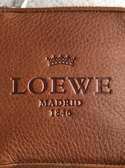 LOEWE Logo Embossed Folded Wallet Brown Vintage 8jjfbt