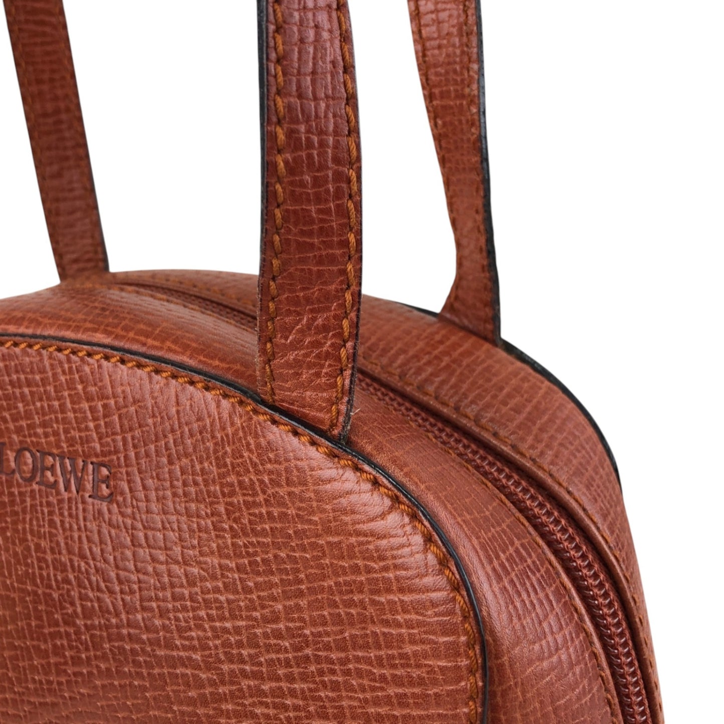 LOEWE Logo Embossed Shoulder bag Brown Vintage hhdfi4