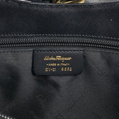 Salvatore Ferragamo Gancini Shoulder bag Black Vintage vn6tps