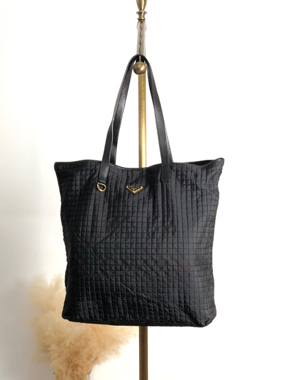 PRADA Triangle Logo Handbag Black Vintage vjh8nj