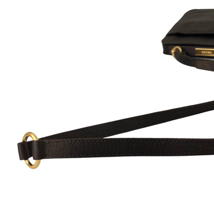 PRADA Metal Closure Shoulder bag Brown Vintage z6hamg