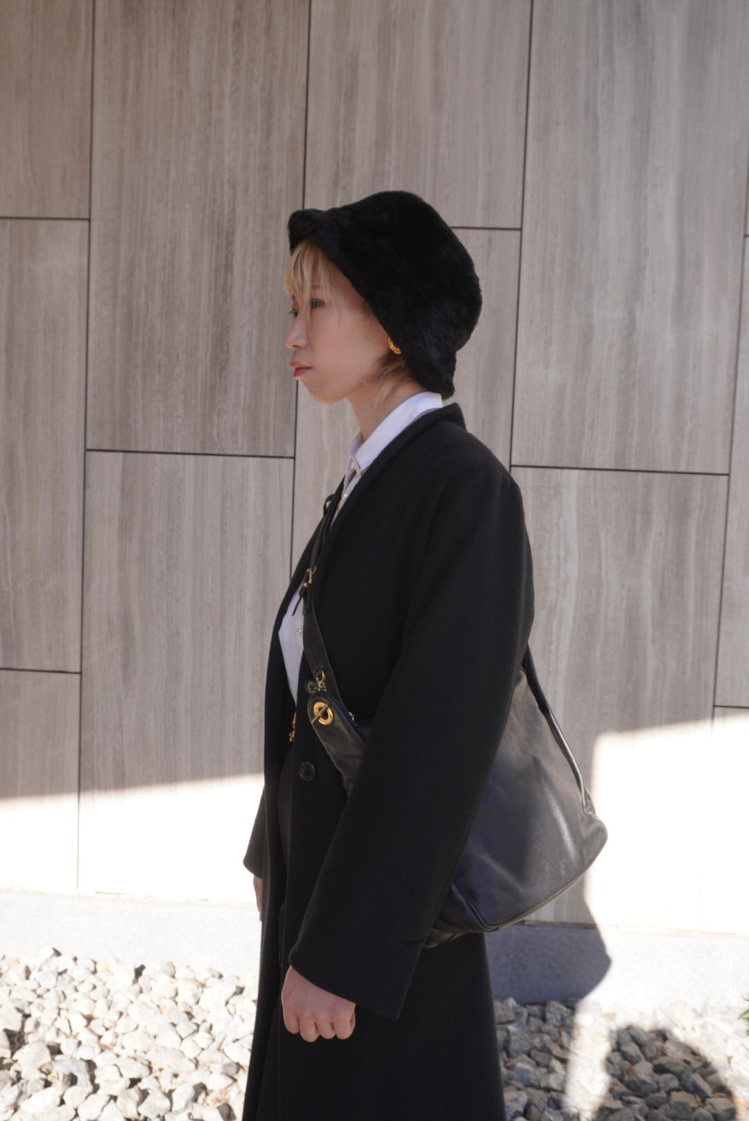 CELINE Gancini Shoulder bag Black Vintage etpu46