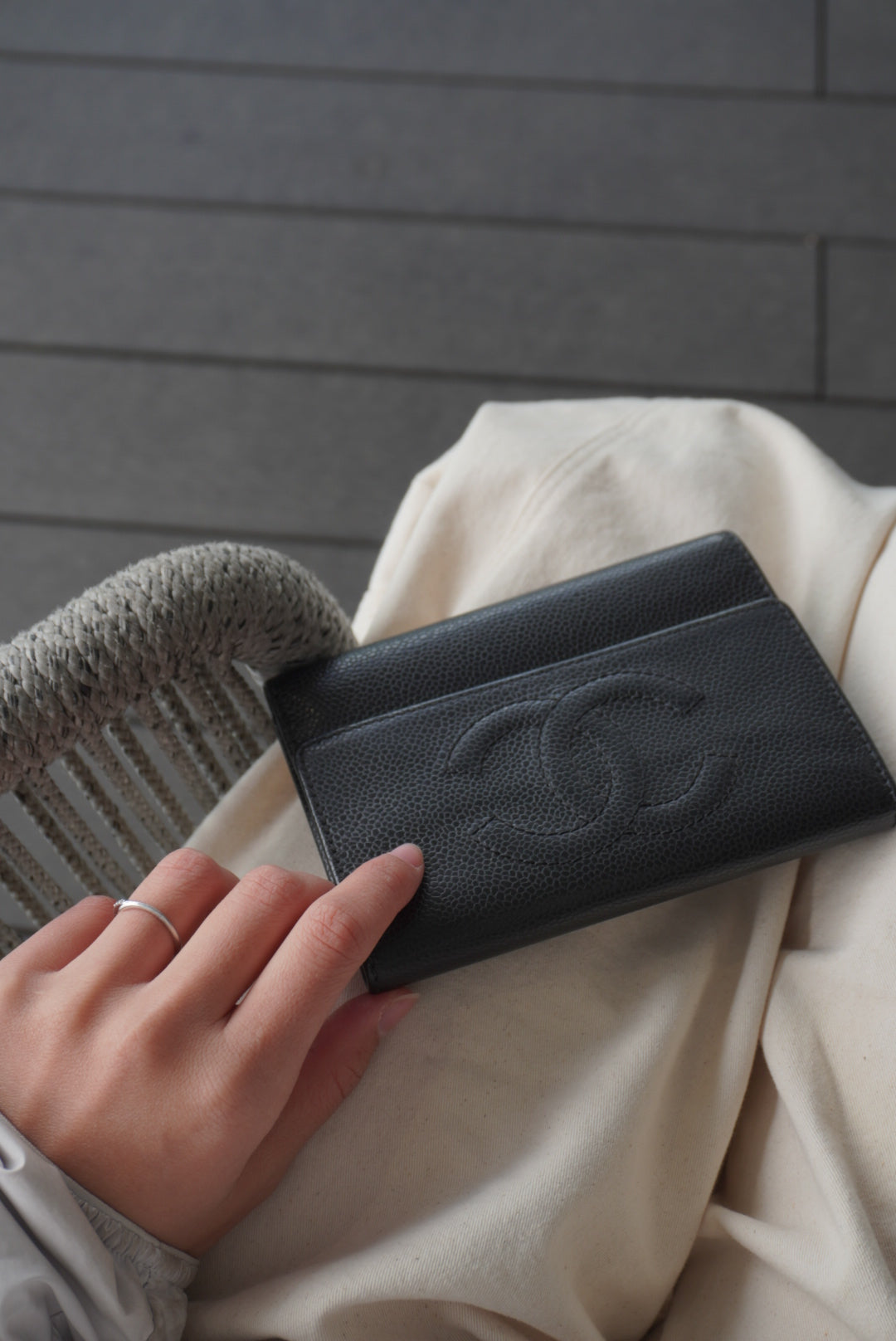 CHANEL Coco Mark Trifold Wallet Black Vintage xntxxj