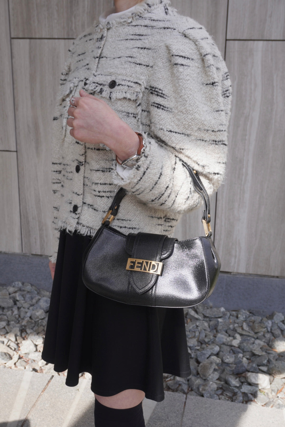 FENDI Logo Shoulder bag Black Vintage zjfy53