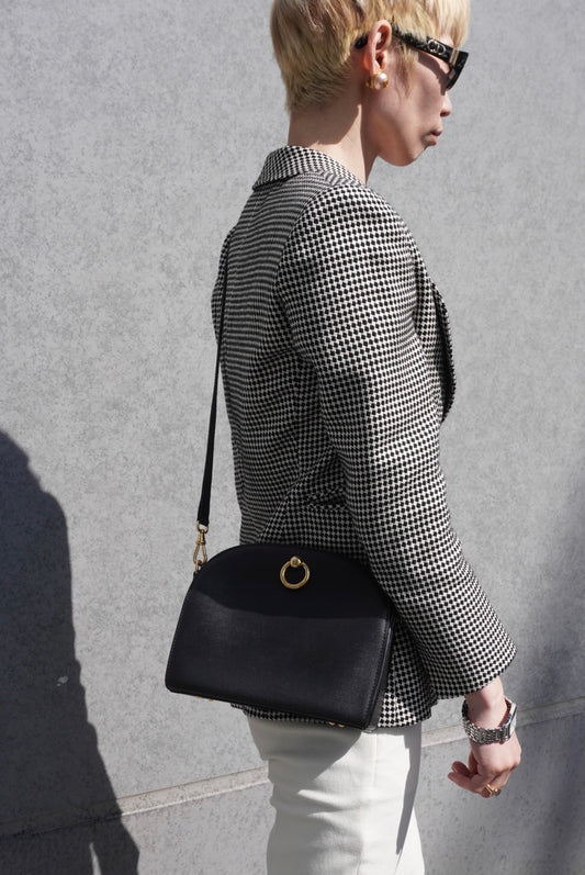 CELINE Circle Logo Shoulder bag Black Vintage 5rb8tv