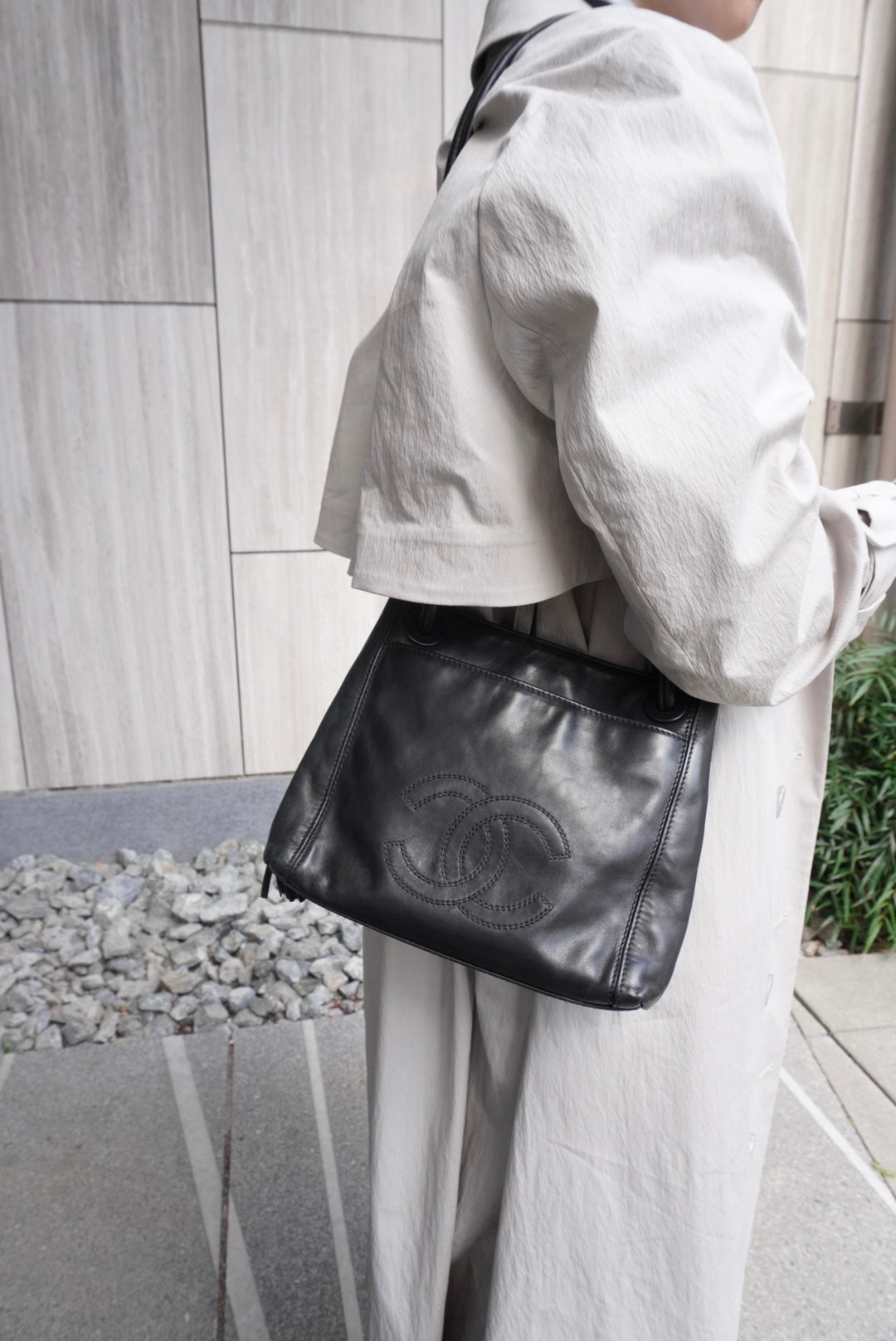 CHANEL Coco Mark Tassel Shoulder bag Black Vintage 5swwjx