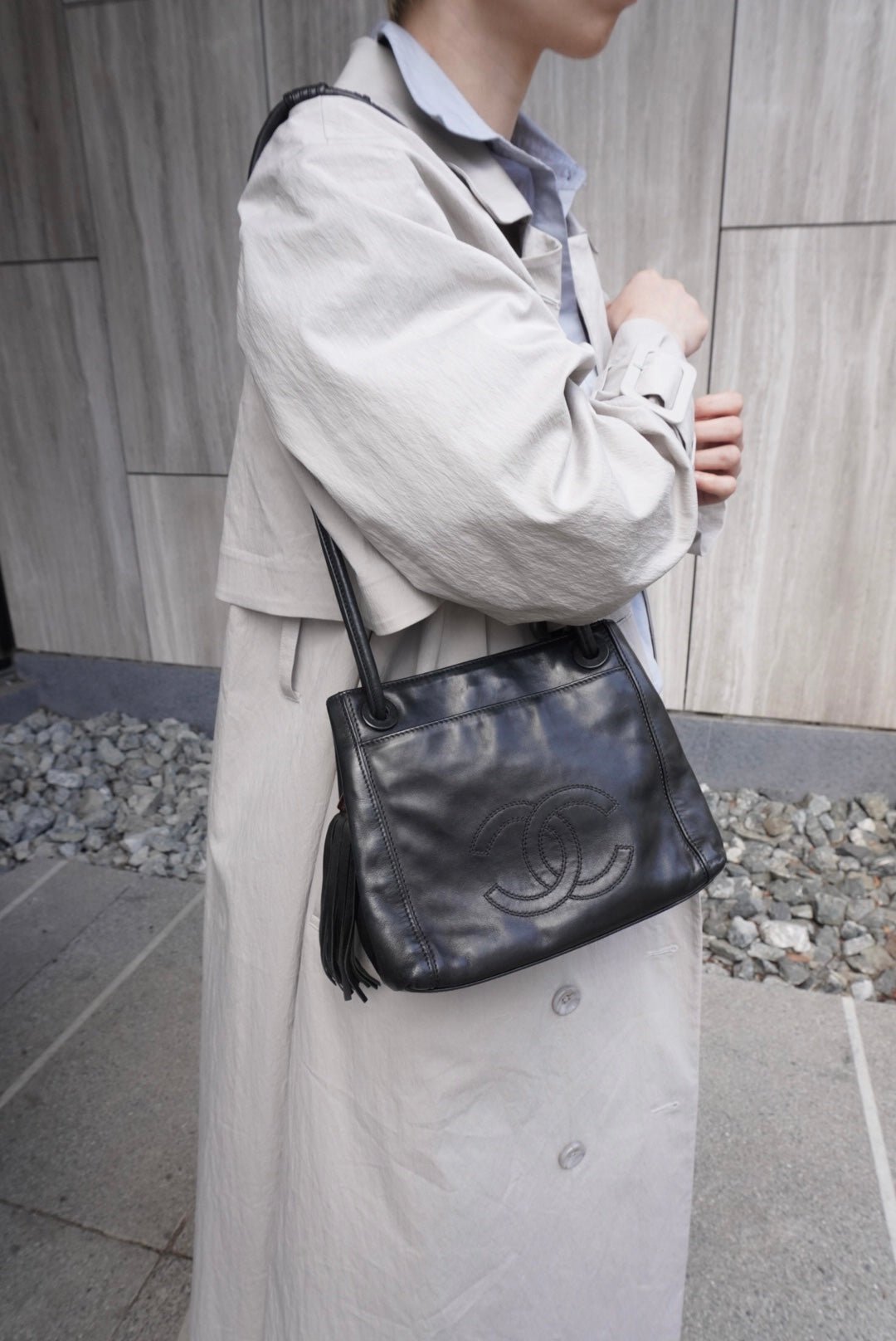 CHANEL Coco Mark Tassel Shoulder bag Black Vintage 5swwjx