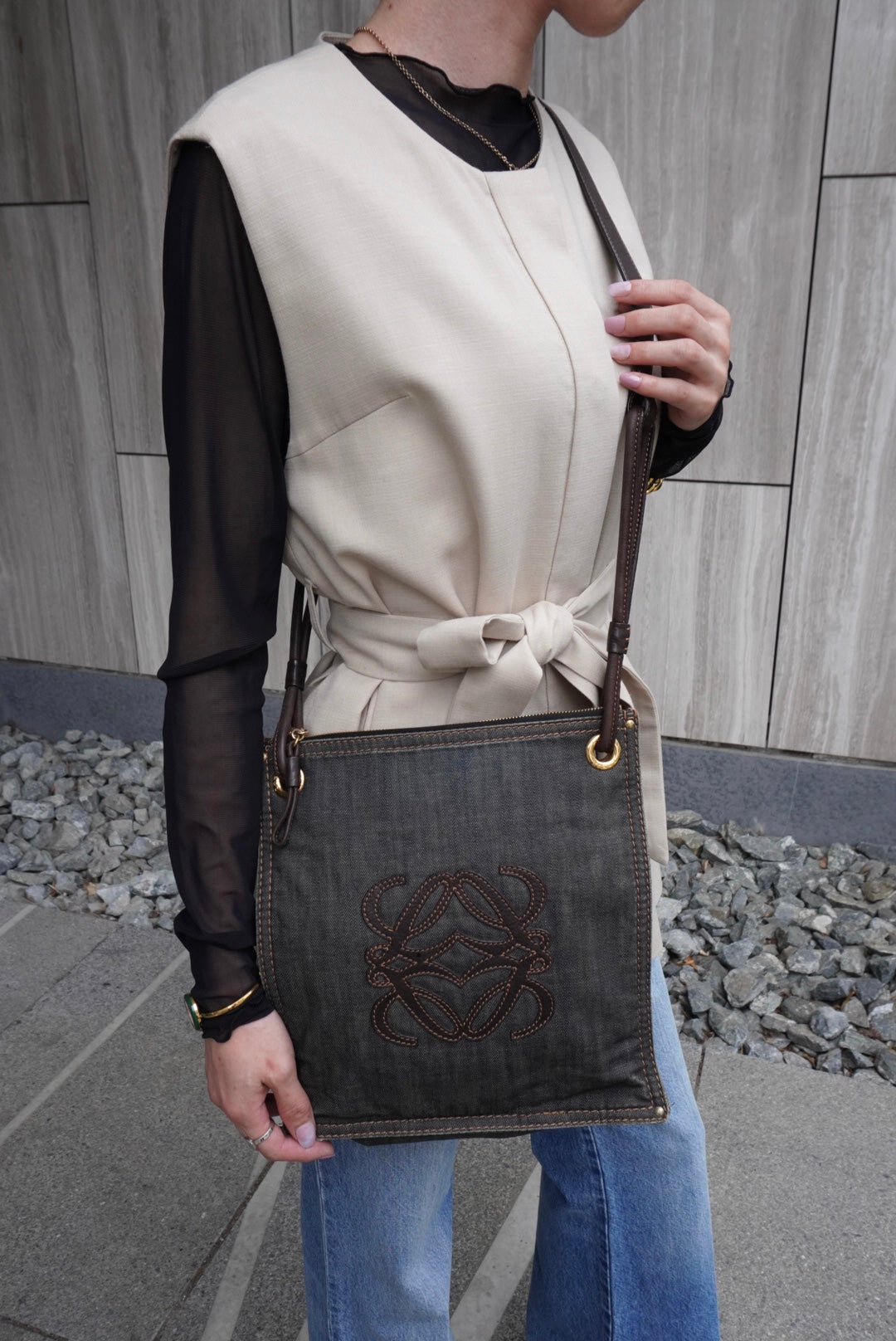 LOEWE Anagram Shoulder bag Indigo Vintage n8xae3