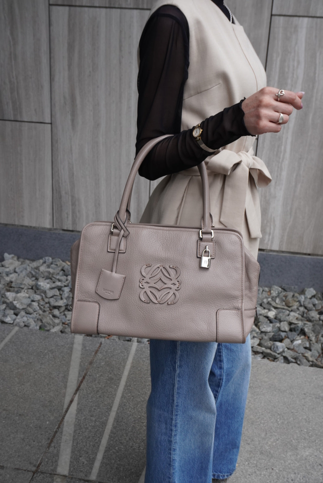 LOEWE Amazona36 Anagram Handbag Boston bag Gray Vintage mhy4fx