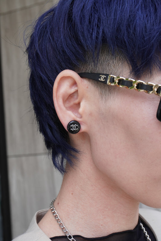 CHANEL Coco Mark Pierced Black Vintage 3rsdzf