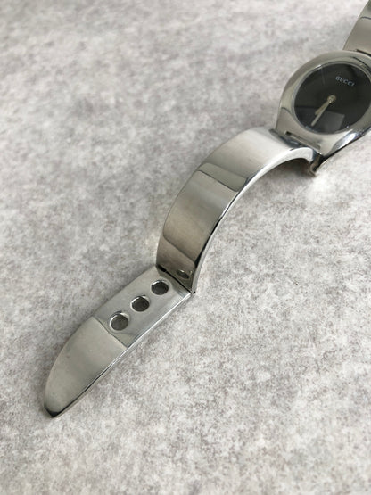 GUCCI Logo Quartz Watch Silver 6700L Vintage 7uaka3