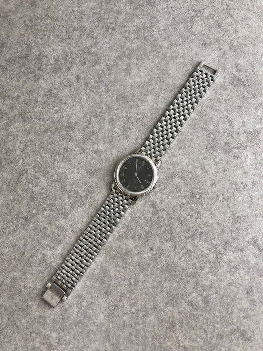 Yves Saint Laurent Quartz Watch Silver 4625-E67803 Vintage 7kg3d6