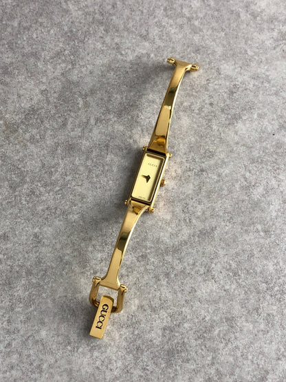GUCCI Logo Quartz Watch Gold Vintage pynvz2