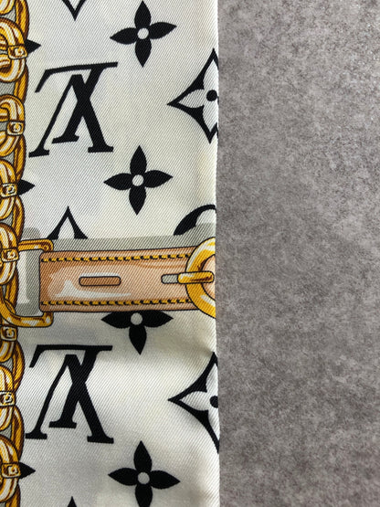 LOUIS VUITTON Monogram Silk Scarf Black×White Vintage un2uwf