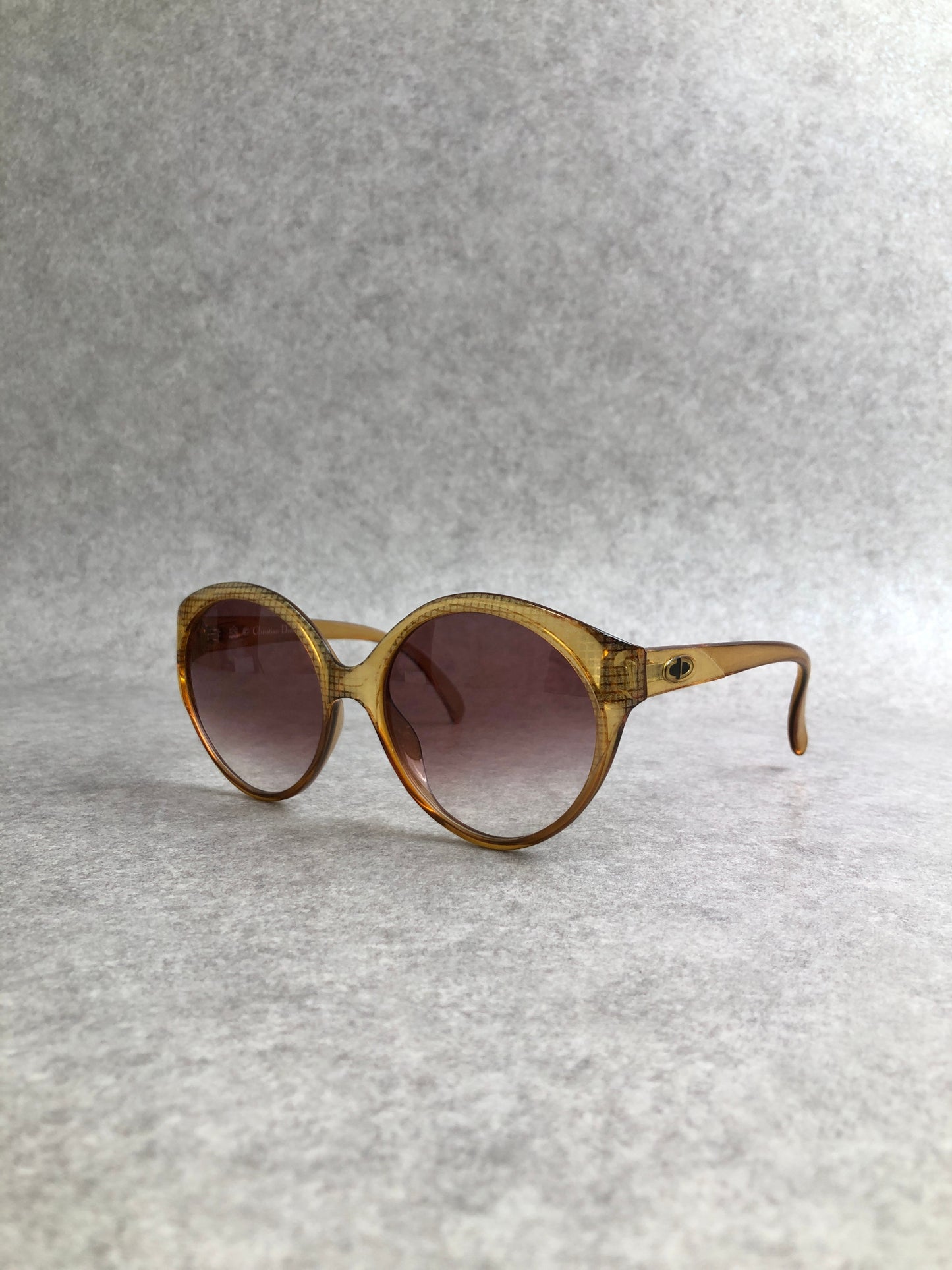Christian Dior CD Logo Sunglasses Beige Vintage wm5r8j