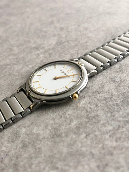 Yves Saint Laurent YSL Logo Quartz Watch Silver 4620-E62275 Vintage h6ftf2