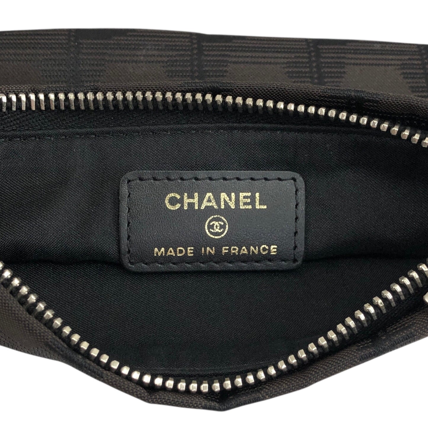 CHANEL New Travel Line Chain Handbag Pouch Brown Vintage 2d7ied