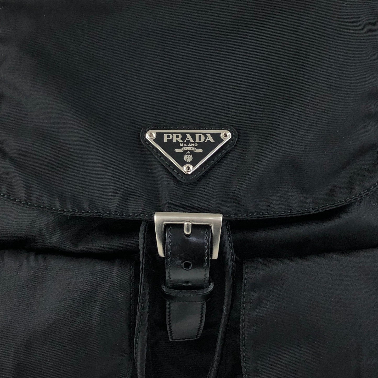 PRADA Tessuto Triangle Logo Front Buckle Double Pocket Backpack Black Vintage 5kjjr2