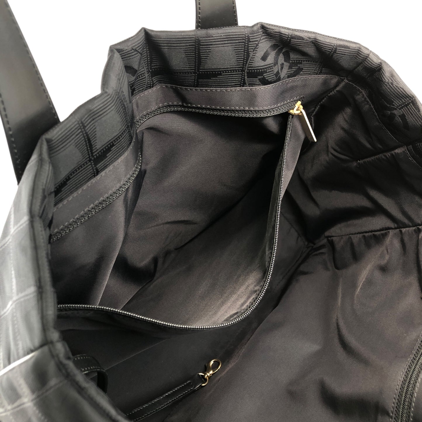 CHANEL New Travel Line Totebag Black Vintage deknxn