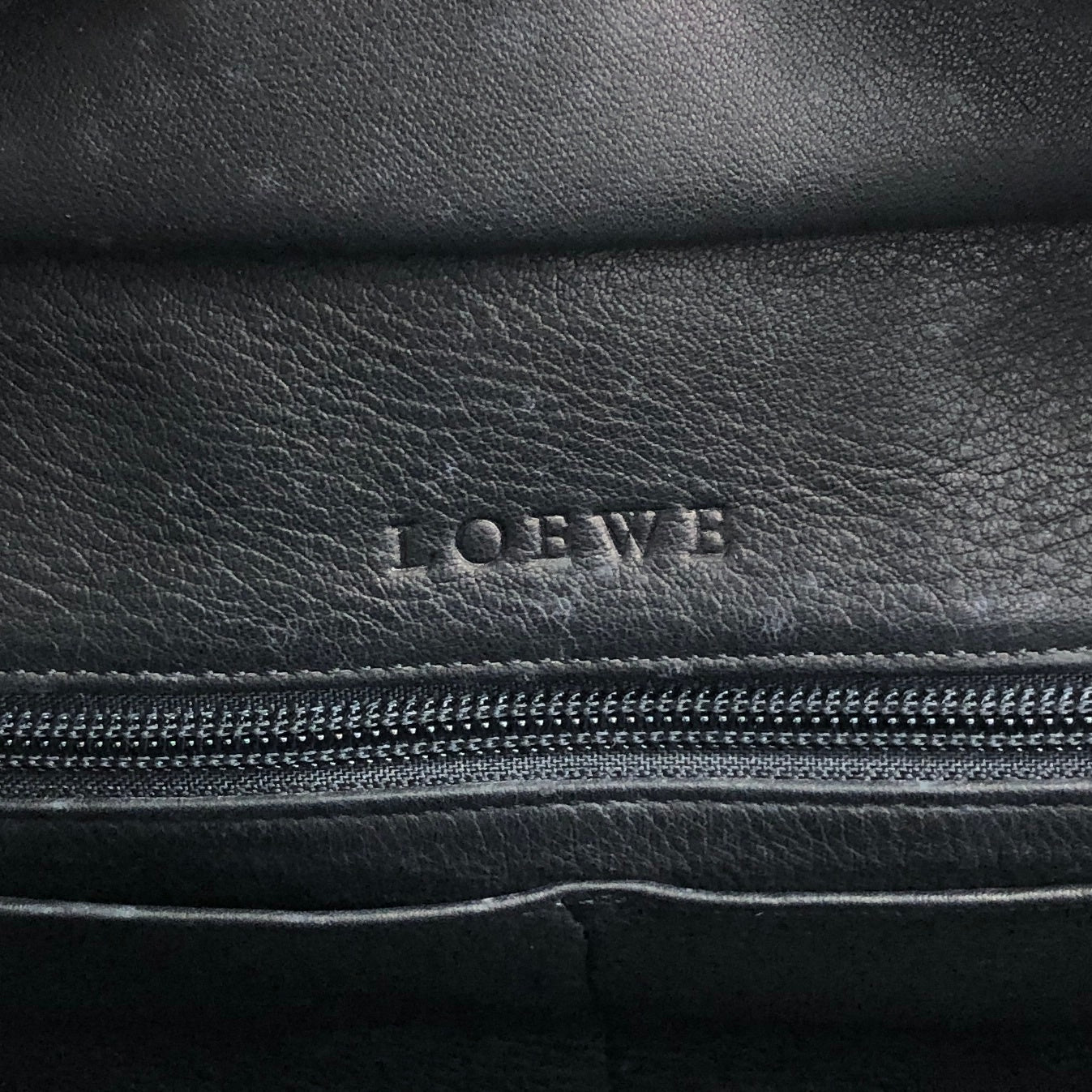 LOEWE Amazona28 Small Boston bag Handbag Black Vintage cbreh6