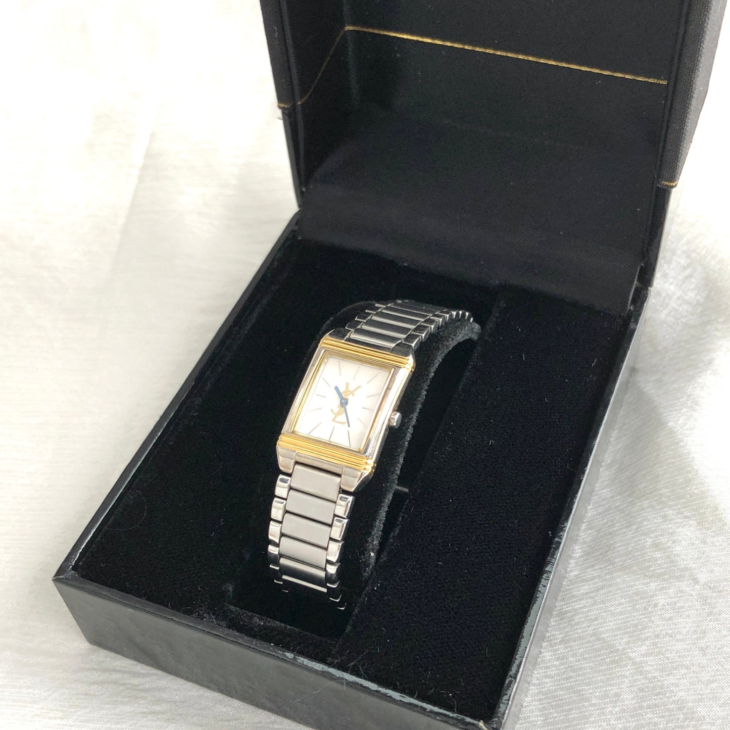 Yves Saint Laurent Watch Silver Vintage 3s3tmn