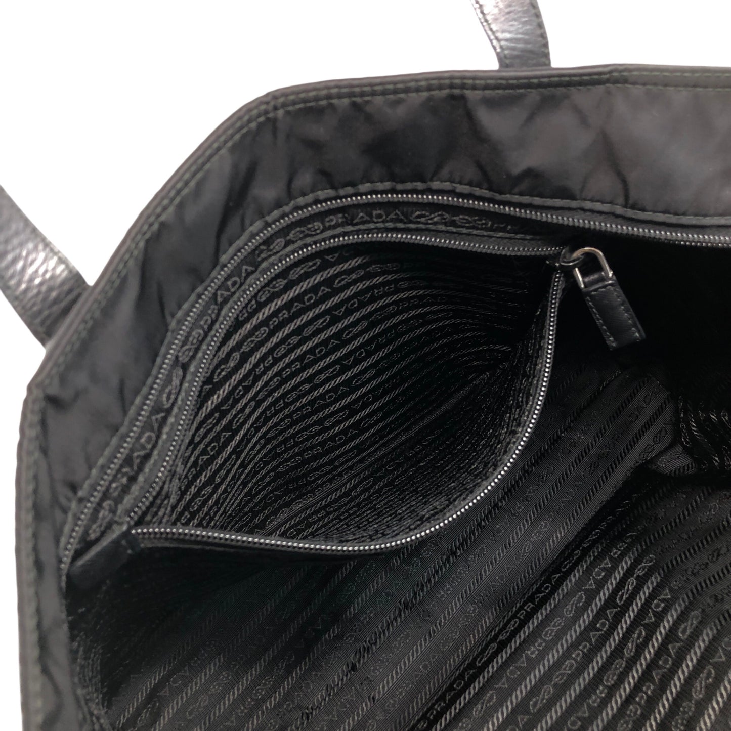 PRADA Triangle Logo Front Pocket Totebag Black Vintage p2sa5n