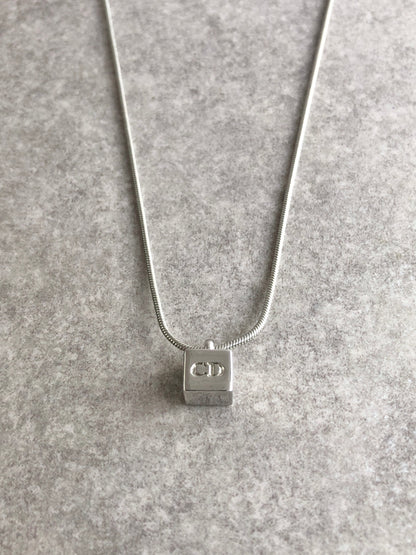 Christian Dior CD Logo Necklace Silver Vintage 78xusc