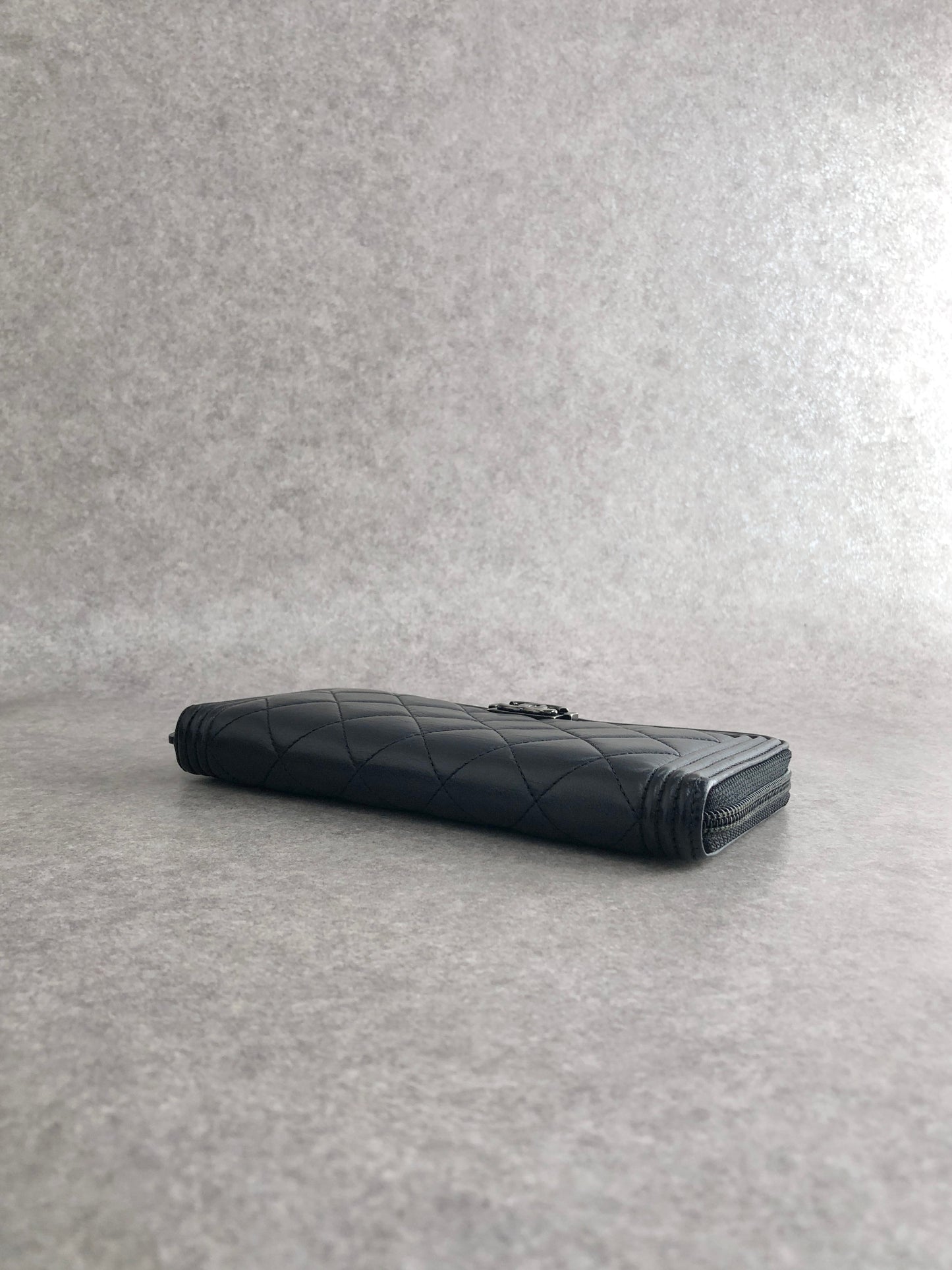 CHANEL Coco Mark Long Wallet Black Vintage 7y7jzs