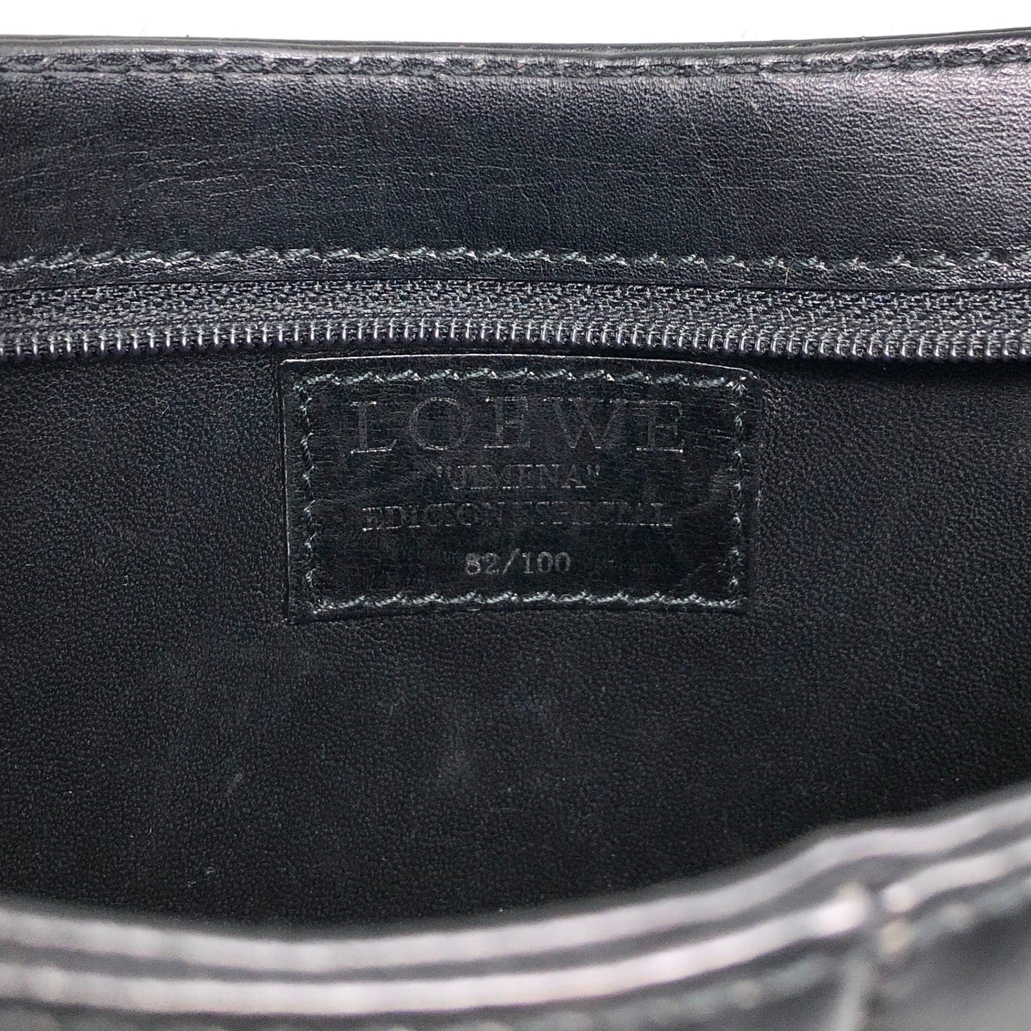 LOEWE Logo Circle Motif Handbag Black Vintage wcdj4h