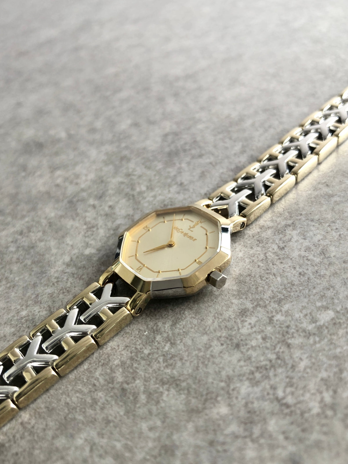 Yves Saint Laurent YSL Logo Octagon Quartz Watch Gold×Silver 2200-241762 Vintage fsc8bp