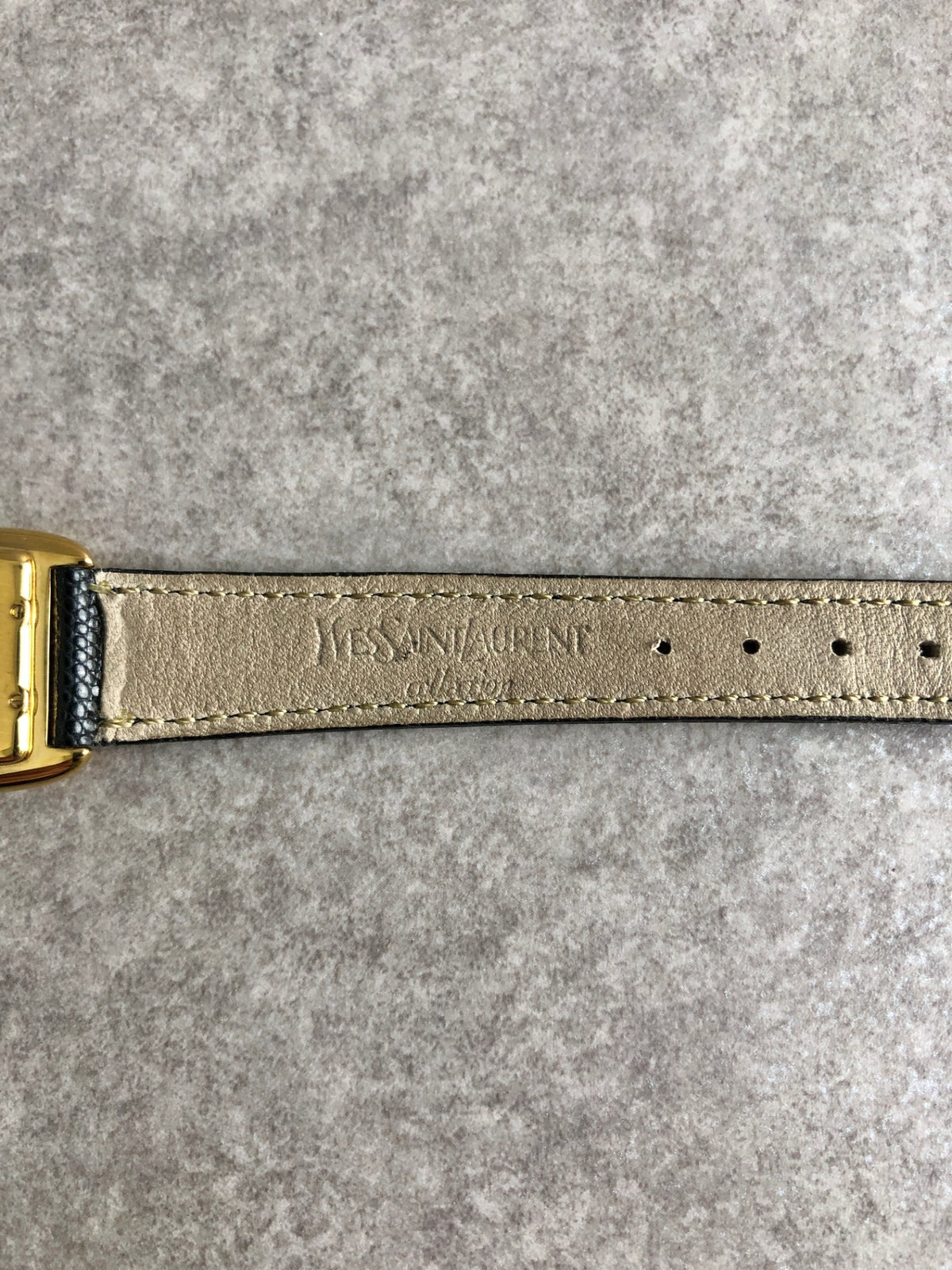 Yves Saint Laurent YSL Logo Watch Black×Gold Vintage 6utuhp