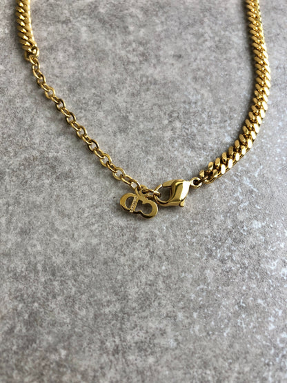 Christian Dior Logo Necklace Gold Vintage mmzdp3