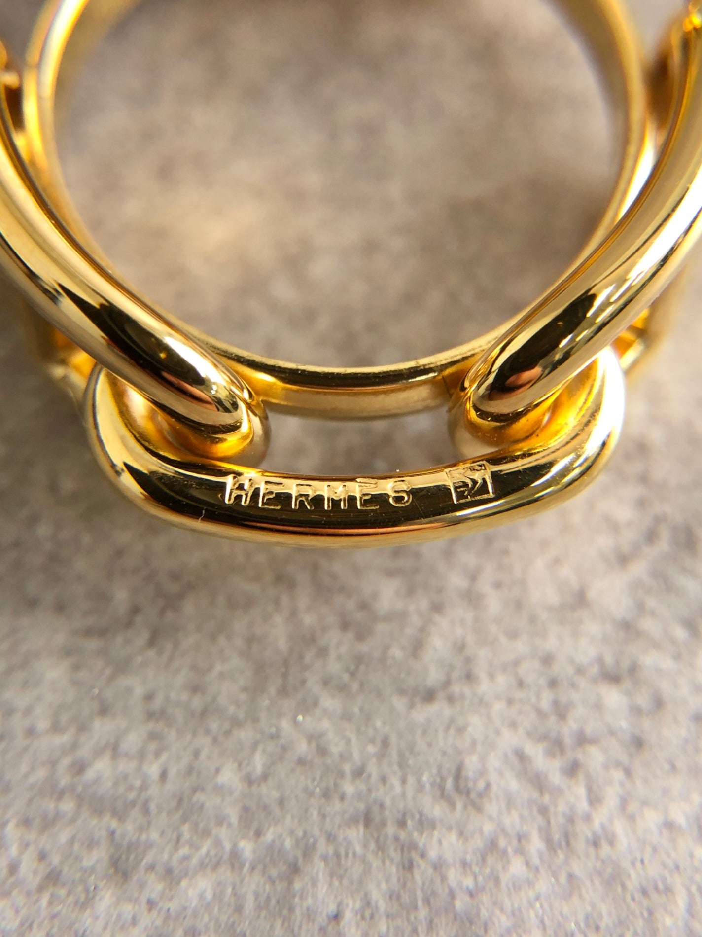 HERMES Chaine d'ancre Scarf Ring Gold Vintage kvk8ui