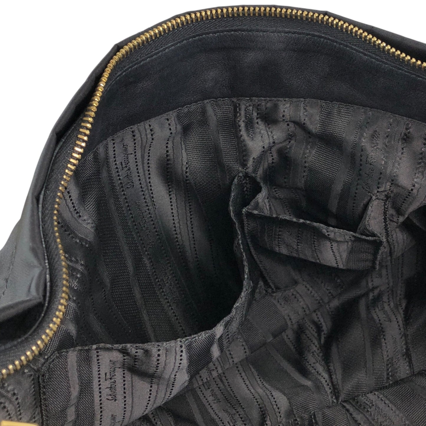 Salvatore Ferragamo Vala Ribbon Shoulder bag Hobobag Black Vintage ayh78w