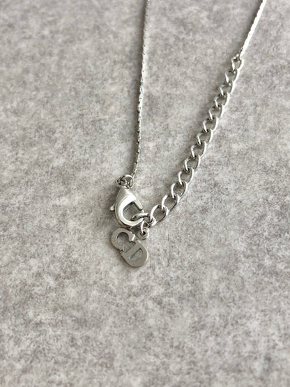 Christian Dior Logo Charm Necklace Silver Vintage pz5i3v