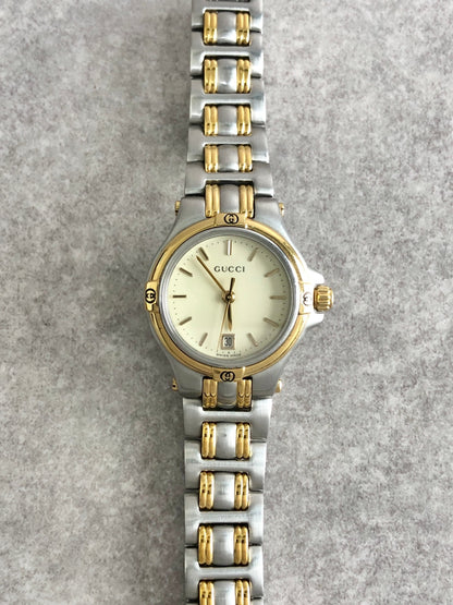 GUCCI Logo Quartz Watch Gold×Silver 9040L Vintage 7jggkd