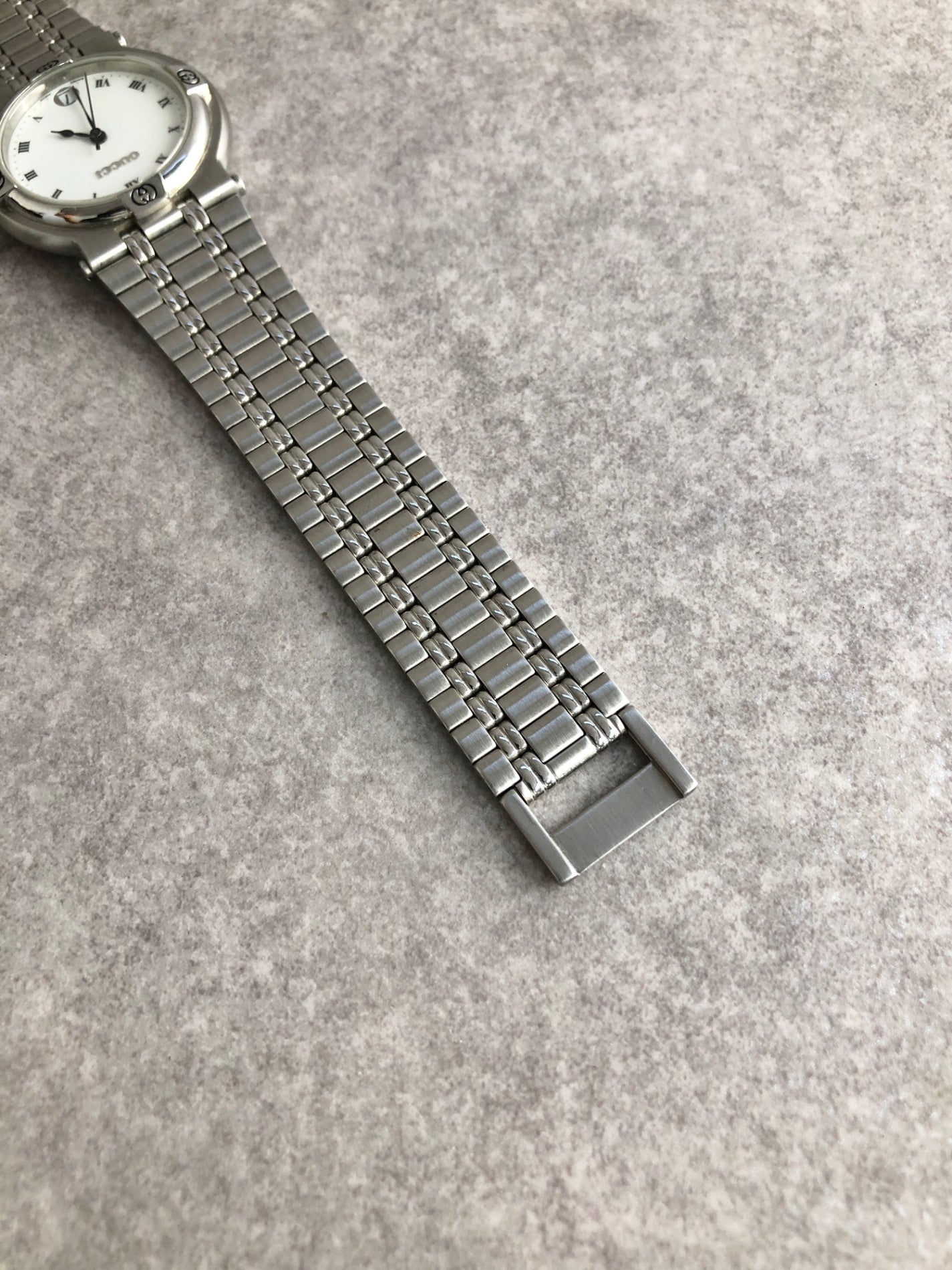 GUCCI Logo Quartz Watch Silver 9100M Vintage yxt2b6