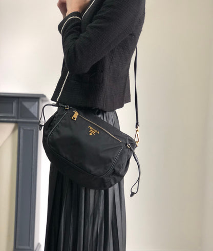 PRADA Logo Shoulder bag Black BT0689 Vintage s35m2a