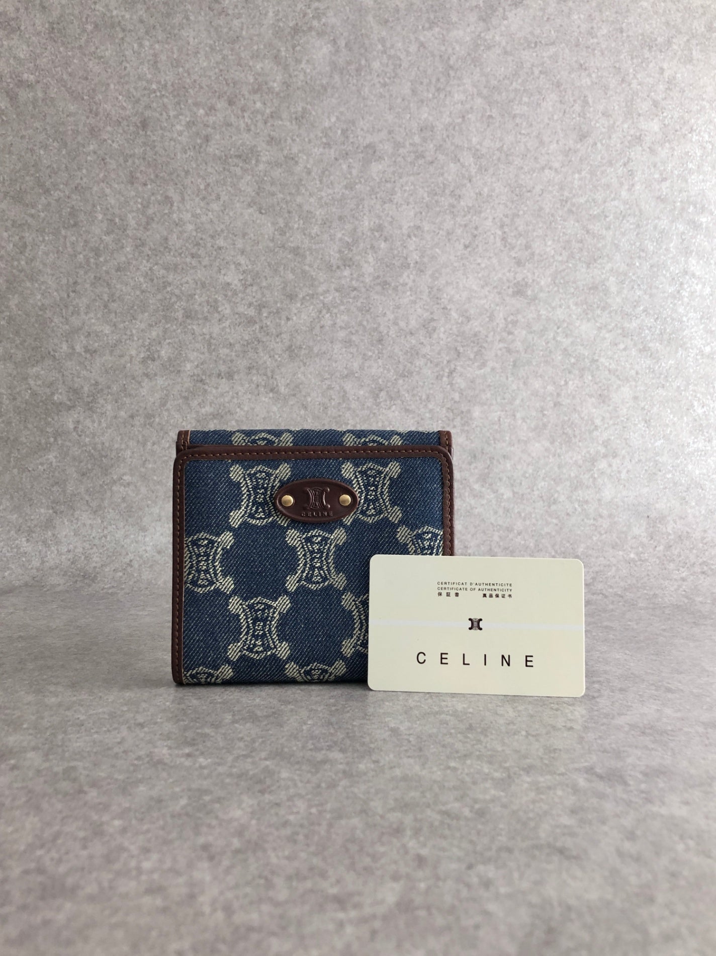 CELINE Triomphe Blason Folded Wallet Indigo Vintage 3pep8h