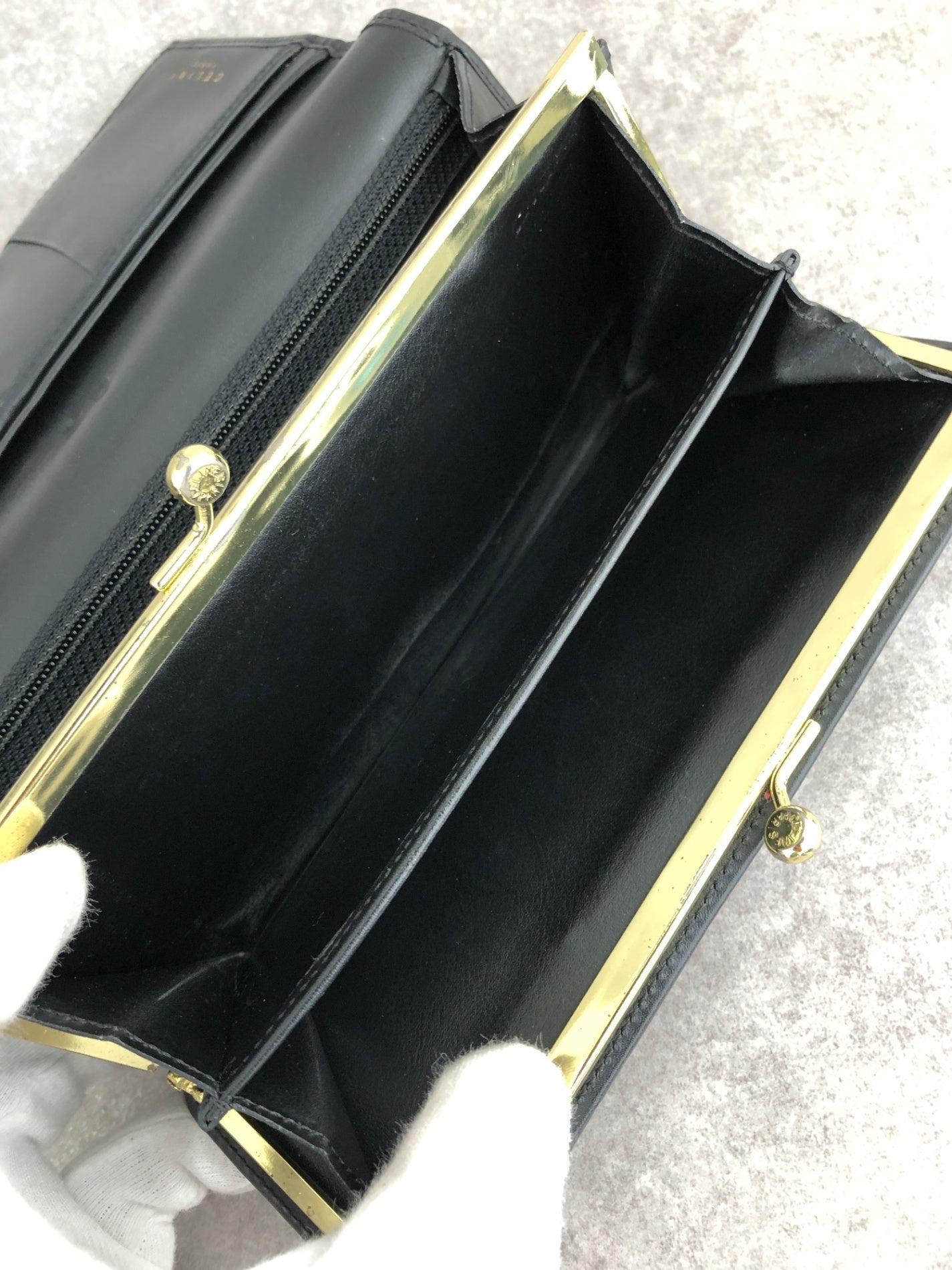 CELINE Macadam Blason Long Wallet Black Vintage d3z87w