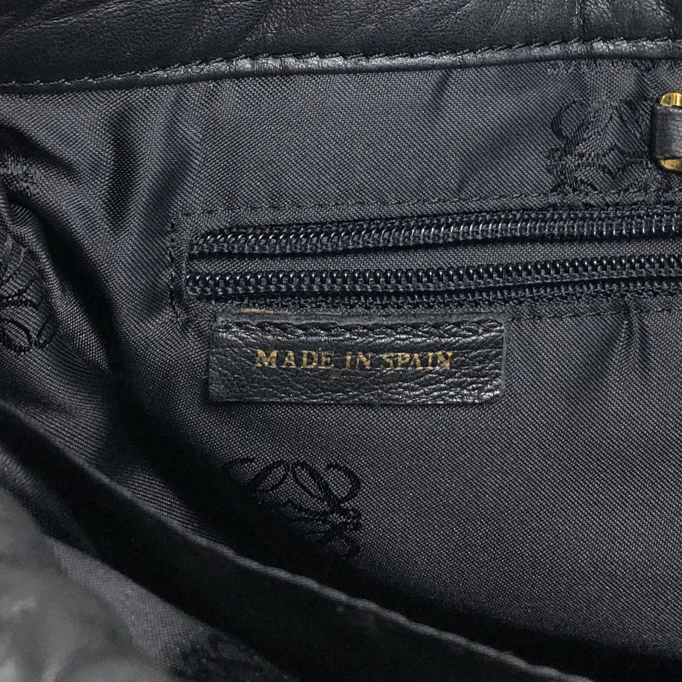 LOEWE Anagram Shoulder bag Black Vintage cdbjnf